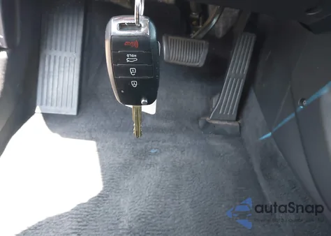 2017 Kia Forte Lx z USA, uszkodzony, nr VIN 3KPFK4A76HE020053